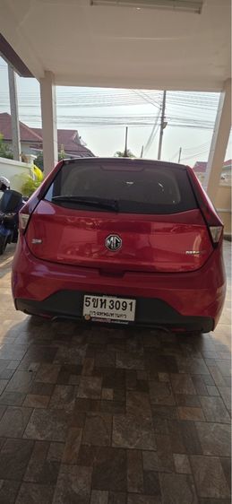 MG MG3 2020 1.5 X Sedan เบนซิน เกียร์อัตโนมัติ แดง รูปที่ 3