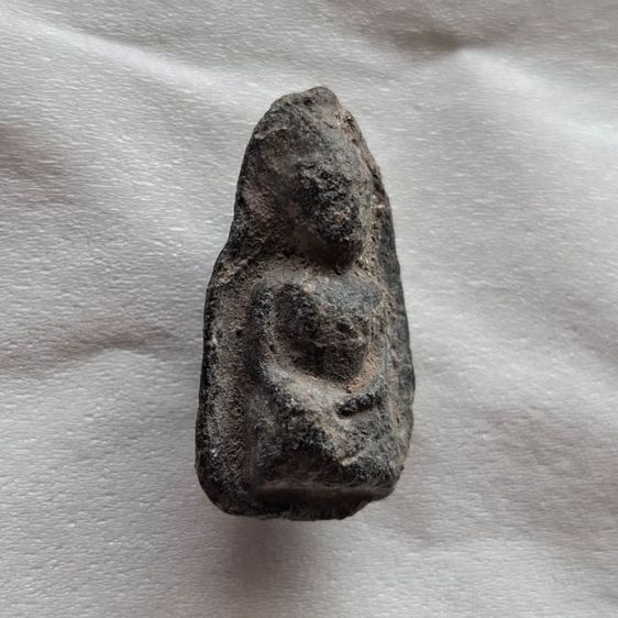 พระถ้ำเสือเนื้อดำหายากสภาพเดิมๆ รูปที่ 4