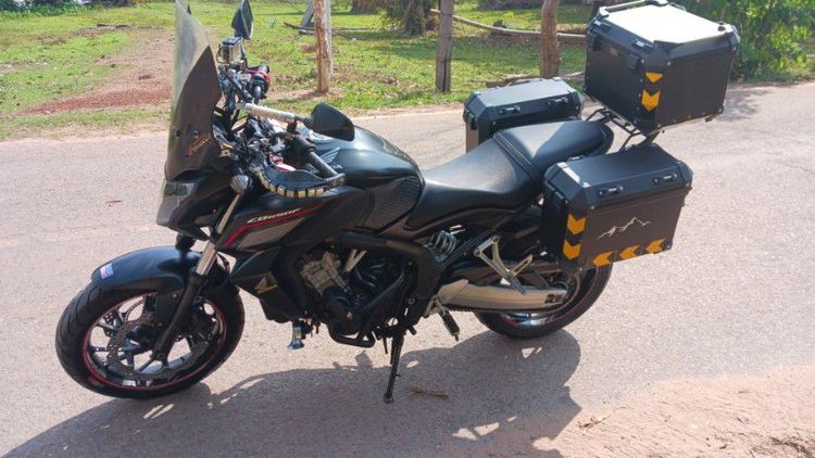 ขายรถบ้านสภาพดี cb 650f แต่งทัวริ่ง รูปที่ 5