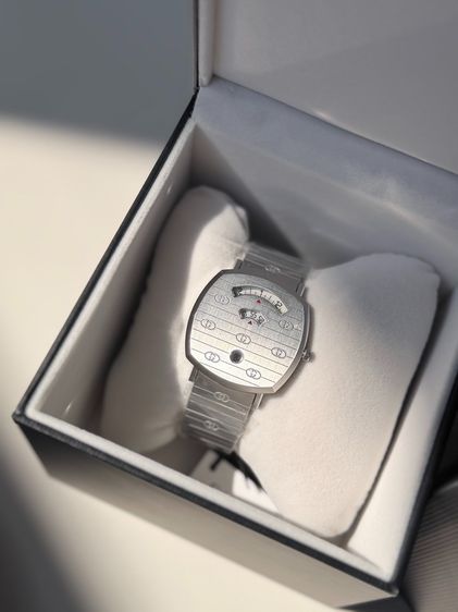 นาฬิกาGucci Grip สีเงิน 38 mm