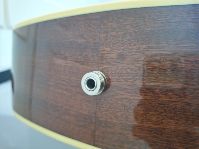 ขายโปร่งไฟฟ้า Fender Newporter Player California series รูปที่ 12