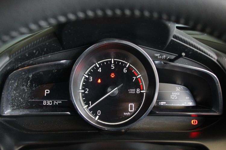 Mazda Mazda 2 2018 1.3 High Connect Sedan เบนซิน ไม่ติดแก๊ส เกียร์อัตโนมัติ น้ำตาล รูปที่ 4