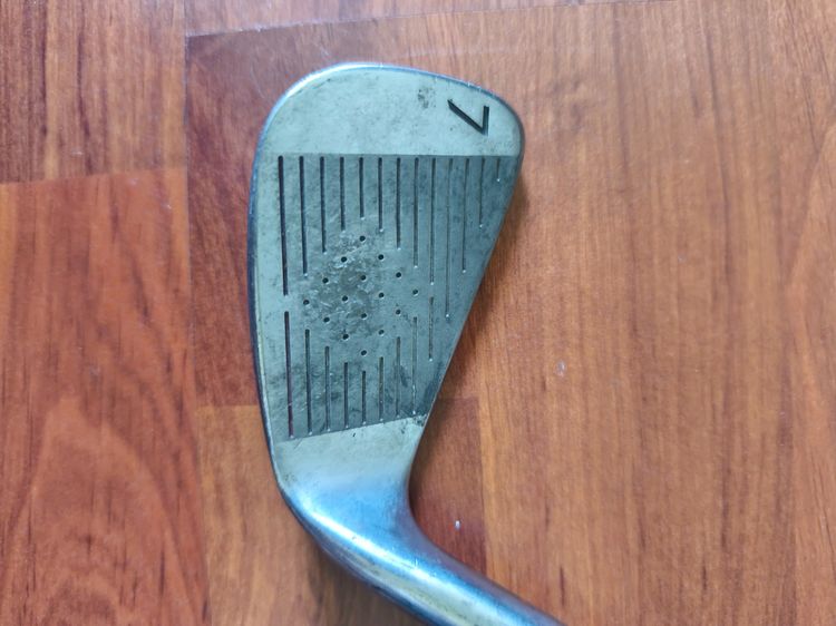 ไม้กอล์ฟ Wilson เก่า รูปที่ 6