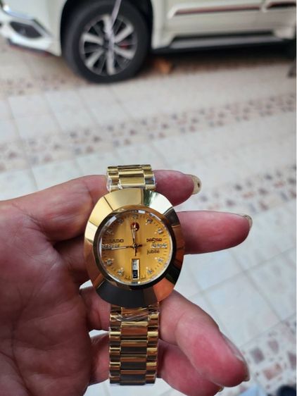 นาฬิกาข้อมือผู้ชายเรือนทอง รูปที่ 6