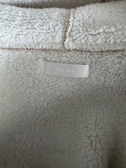 เสื้อโค้ท รูปที่ 4