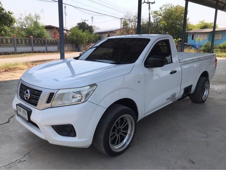 Nissan Navara 2017 2.5 SL Pickup ดีเซล ไม่ติดแก๊ส เกียร์ธรรมดา ขาว รูปที่ 2