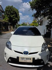 Prius 2013 Top Option รถใช่อยู่ กทม. ไม่โดนน้ำท่วม