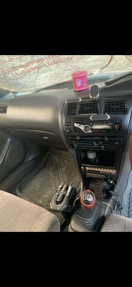 Toyota Corolla 1998 1.6 Sedan เบนซิน ไม่ติดแก๊ส เกียร์ธรรมดา เทา รูปที่ 4