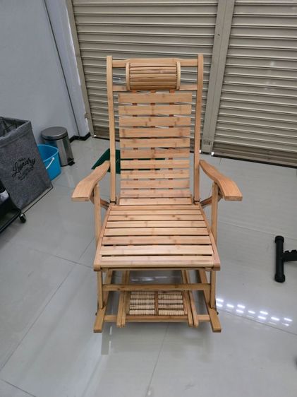 เก้าอี้โยก ปรับเอนได้ 5 ระดับ มือสอง สภาพนางฟ้า 700 บาท