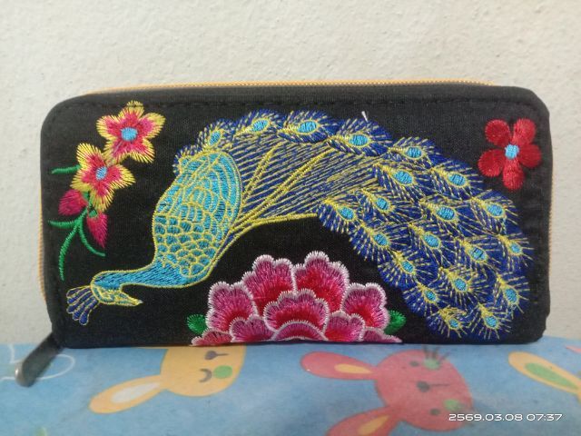 กระเป๋าปักลวดลายนกยูง รูปที่ 4