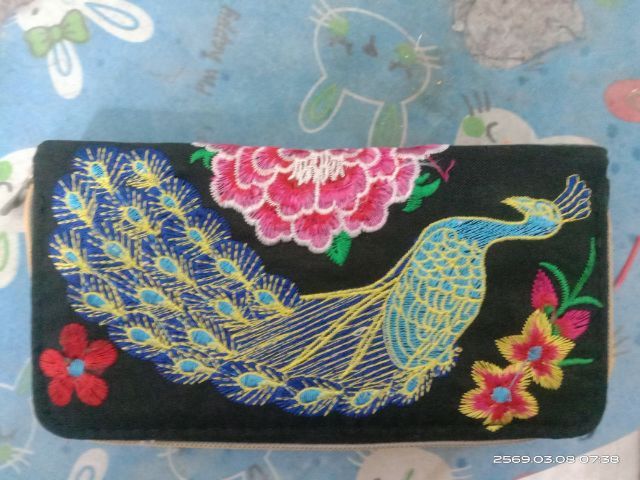 กระเป๋าปักลวดลายนกยูง รูปที่ 3