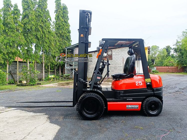 รถโฟล์คลิฟท์  Forklift  TOYOTA  6FD25   ดีเซล พิกัดยก 2.5 ตัน ยกสูง 4 เมตร ล้อหน้าคู่ รูปที่ 3