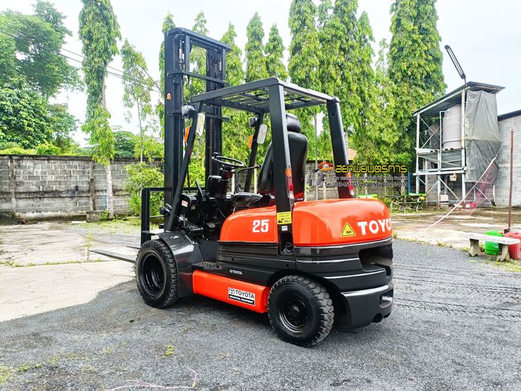 รถโฟล์คลิฟท์  Forklift  TOYOTA  6FD25   ดีเซล พิกัดยก 2.5 ตัน ยกสูง 4 เมตร ล้อหน้าคู่ รูปที่ 4
