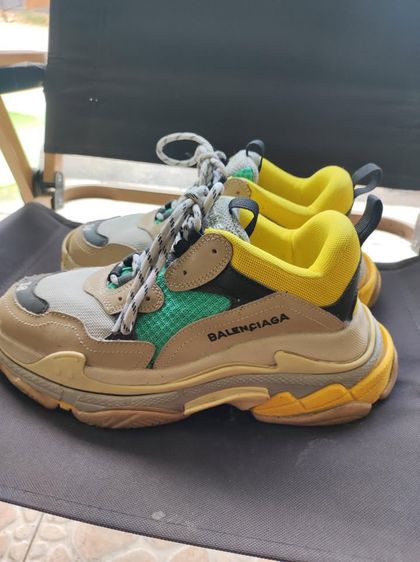 รองเท้า Balenciaga triple s  รูปที่ 2