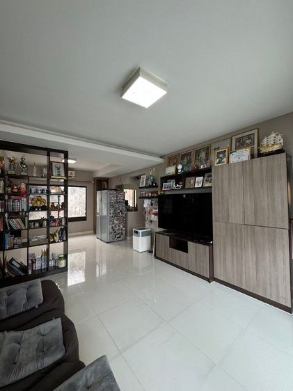 Land and Houses มีบางส่วน 2016 ใช่ ขายบ้าน มัณฑนา เมกาบางนา กม.7 ซอย ราชวินิตบางแก้ว ใกล้ห้างเมกา บางนา
 รูปที่ 2