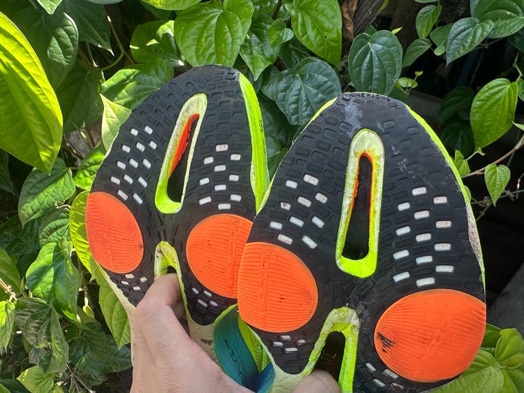 Alphafly 3 และ Vaporfly next 3 รูปที่ 7