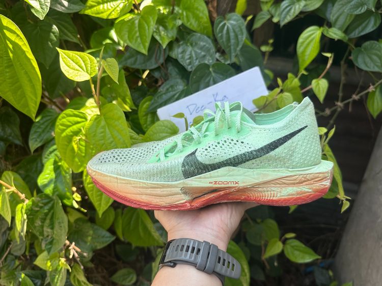Alphafly 3 และ Vaporfly next 3 รูปที่ 9