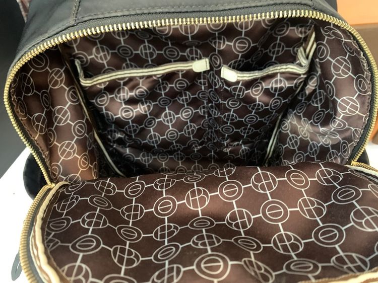  Henri Bendel diaper backpack กระเป๋าเป้คุณภาพสูง แบรนด์อเมริกา สภาพสวยๆ 950 บาท รูปที่ 9