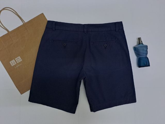 กางเกงขาสั้นสีน้ำเงินกรม แบรนด์ Uniqlo‼️ รูปที่ 2