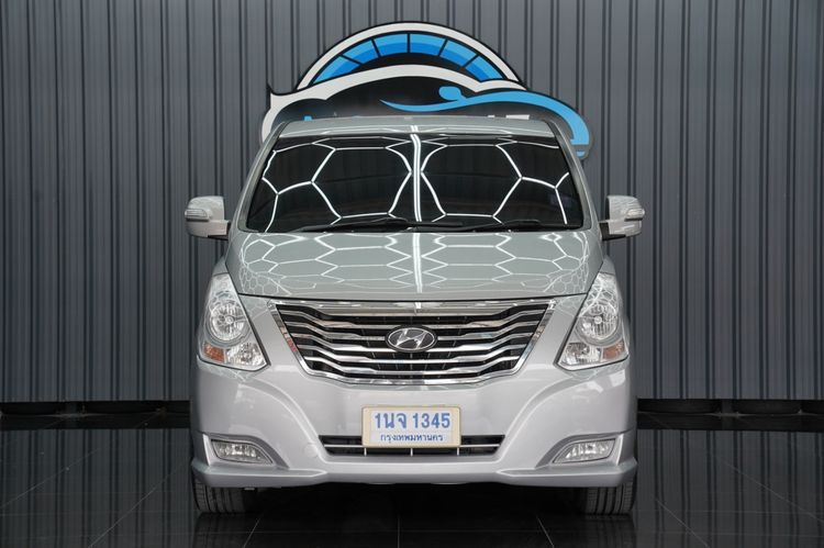 Hyundai H-1 2012 2.5 Deluxe Van ดีเซล เกียร์อัตโนมัติ เทา รูปที่ 2