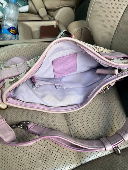 Coach Hamptons Scribble Demi Bag สีชมพู แท้100 💯  ปี 2010💗 รูปที่ 3
