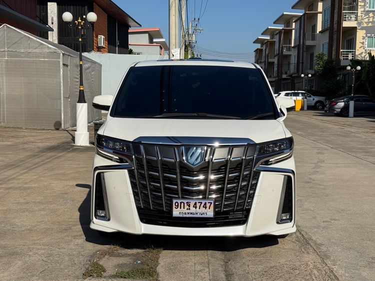 รถ Toyota Alphard 2.5 Hybrid SR C-Package E-Four 4WD สี ขาว