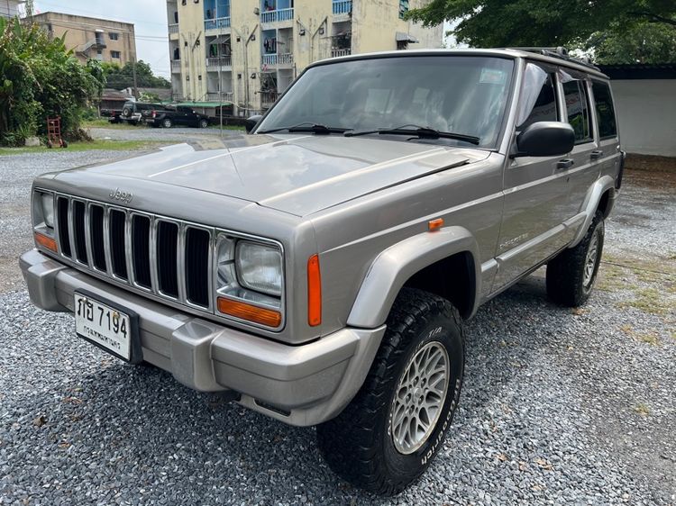 รถ Jeep Cherokee 4.0 Limited 4WD สี เทา
