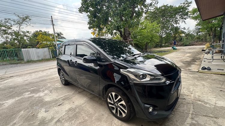 Toyota Sienta 2017 1.5 V Utility-car เบนซิน ไม่ติดแก๊ส เกียร์อัตโนมัติ ดำ รูปที่ 3