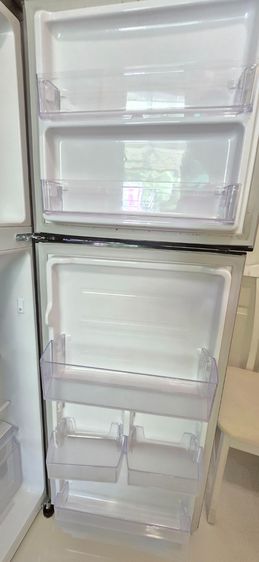 Samsung ตู้เย็น 2 ประตู inverter สภาพใหม่ ภายในสะอาด รูปที่ 3
