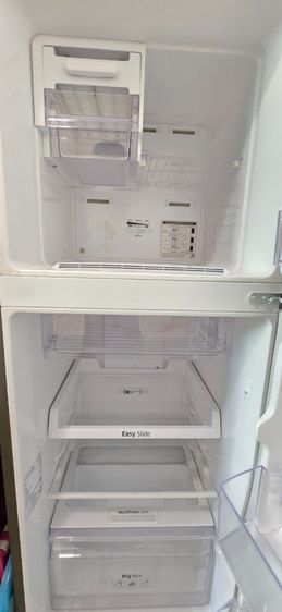 Samsung ตู้เย็น 2 ประตู inverter สภาพใหม่ ภายในสะอาด รูปที่ 2