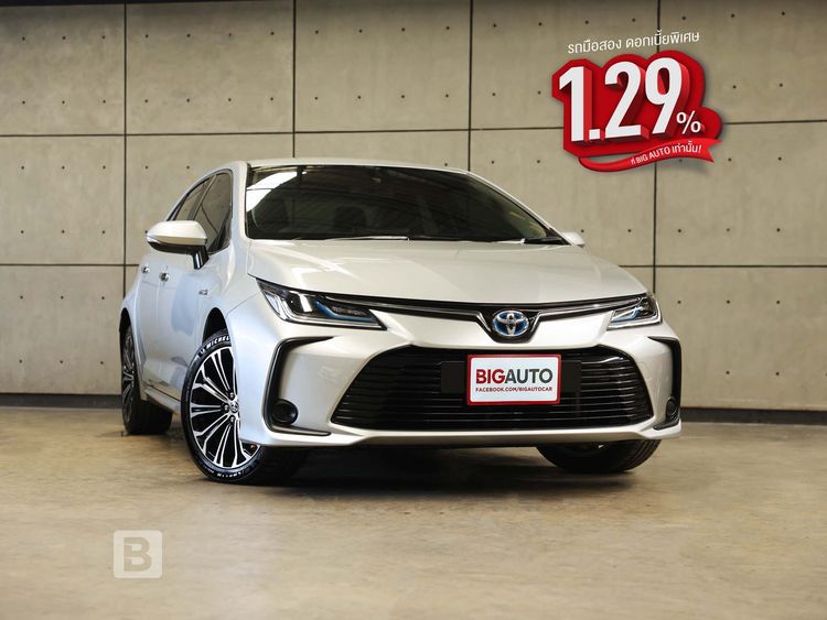 Toyota Altis 2022 1.8 Hybrid Premium Sedan ไฮบริด ไม่ติดแก๊ส เกียร์อัตโนมัติ บรอนซ์เงิน