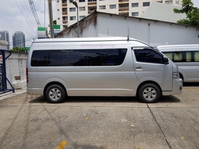 บริการให้เช่ารถตู้พร้อมคนขับ รถตู้เช่ารุ่นใหม่ เช่ารถตู้รายวัน 0818486361 รูปที่ 3