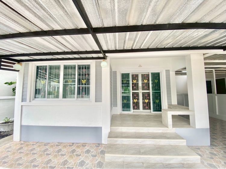 อื่นๆ มีบางส่วน 2016 ใช่ บ้านแฝดพร้อมอยู่ ชลบุรี พานทอง รูปที่ 4