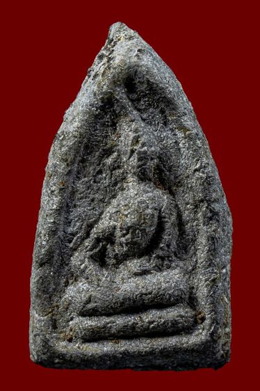 พระพิจิตรหน้าวัง กรุวัดมหาธาตุ เนื้อชินเงิน