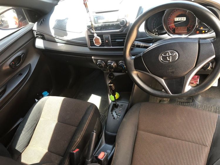 Toyota Yaris 2014 1.2 E Sedan เบนซิน ไม่ติดแก๊ส เกียร์อัตโนมัติ ส้ม รูปที่ 3
