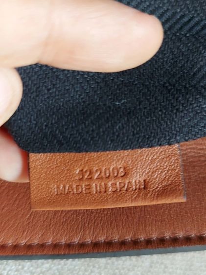 กระเป๋าสะพาย Loewe สีน้ำตาล รูปที่ 9