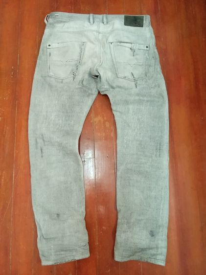 🇮🇹 Diesel Krooley – Distressed Grey Denim Carrot Fit ของแท้ Made in Italy  รูปที่ 7