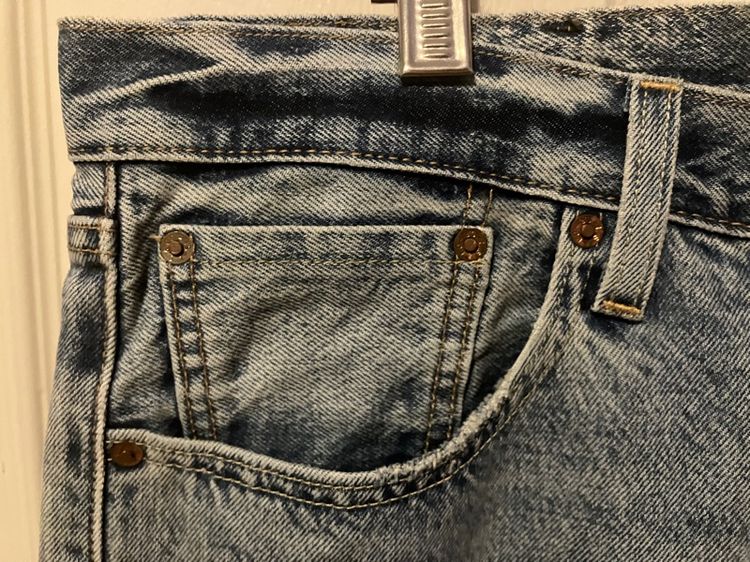 ลีวาย 501 บิ๊กอี ริมแดง ป้ายหนังแท้ เอว 38 ยาว 32 ริมแดงสวยมาก สีสวย เดิมๆ ทุกจุด ไม่มีขาด  รูปที่ 4