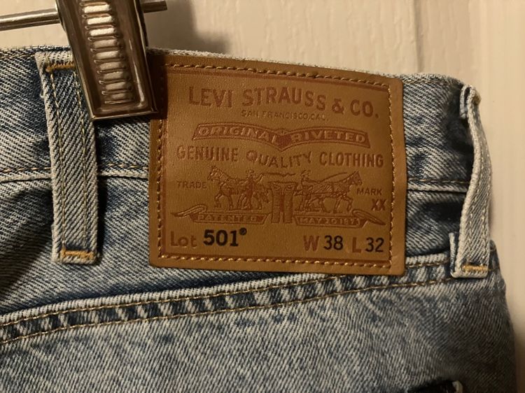 ลีวาย 501 บิ๊กอี ริมแดง ป้ายหนังแท้ เอว 38 ยาว 32 ริมแดงสวยมาก สีสวย เดิมๆ ทุกจุด ไม่มีขาด  รูปที่ 6