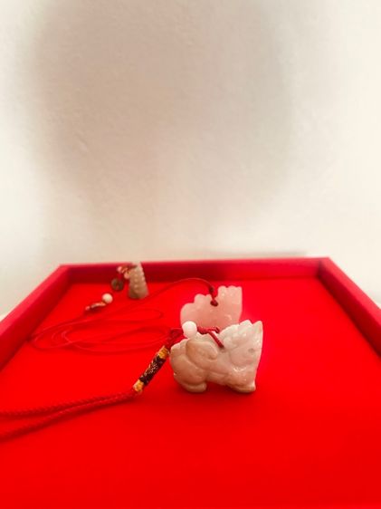 ✨ มีเพียง 1 ชุดเท่านั้น‼️ ปี่เซียะหยกแท้จากจีน เรียกทรัพย์ เสริมโชคลาภ งานแกะมือ เครื่องรางของนักธุรกิจจีน รูปที่ 4