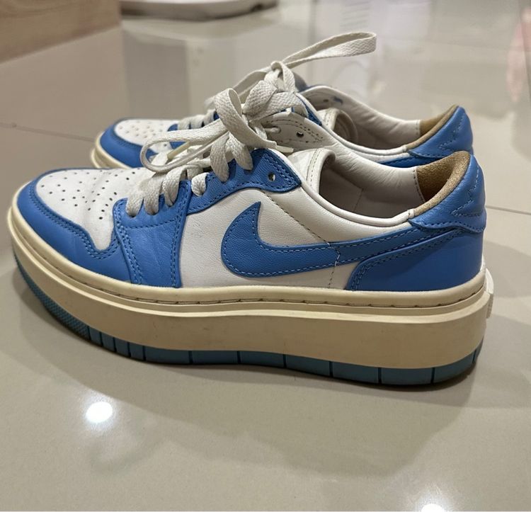 nike woman รูปที่ 3