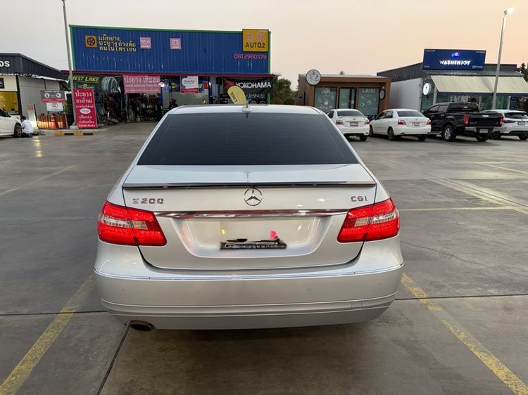 Mercedes-Benz E-Class 2010 E200 CGI Sedan เบนซิน ไม่ติดแก๊ส เกียร์อัตโนมัติ บรอนซ์เงิน รูปที่ 3