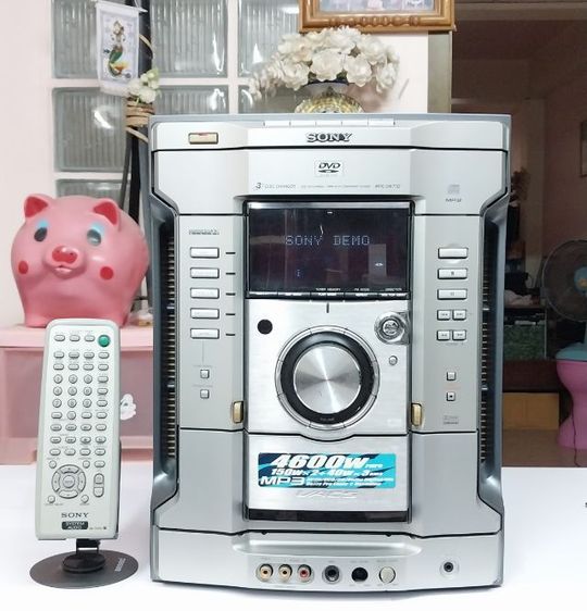 หัวเครื่อง Sony รุ่น gn77d รุ่นใหญ่ 4,600 วัตต์ ใช้เป็นภาคขยายฟังวิทยุรุ่นนี้ รับประกันเสียงเบสโหดและหนักมาก เครื่องละ 1990 โขทัย