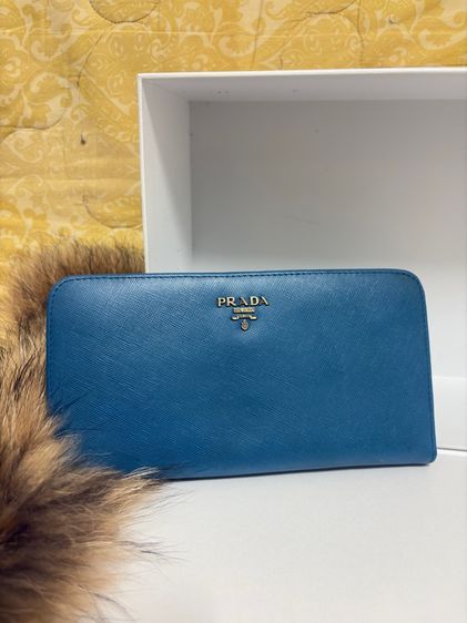 PRADA safiano traveller wallet