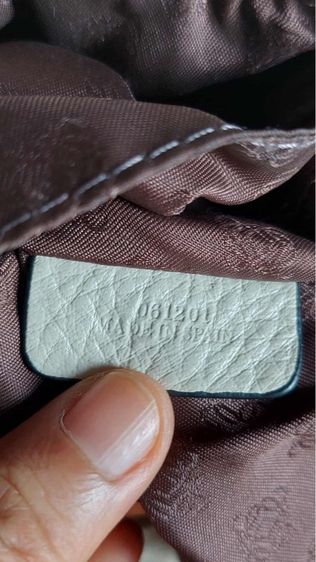 กระเป๋า สะพาย Loewe สีขาวครีม รูปที่ 13