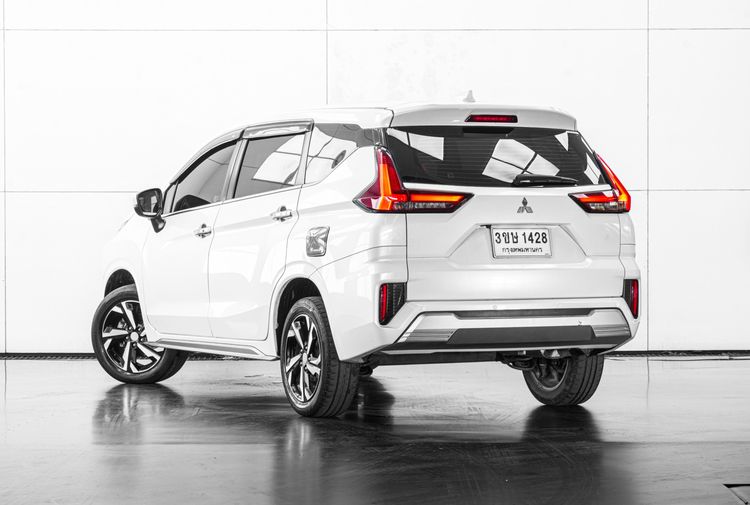 Mitsubishi Xpander 2022 1.5 GT Utility-car ดีเซล ไม่ติดแก๊ส เกียร์อัตโนมัติ ขาว รูปที่ 4