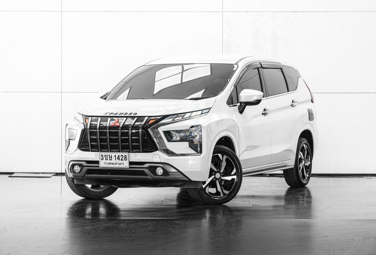 รถ Mitsubishi Xpander 1.5 GT สี ขาว