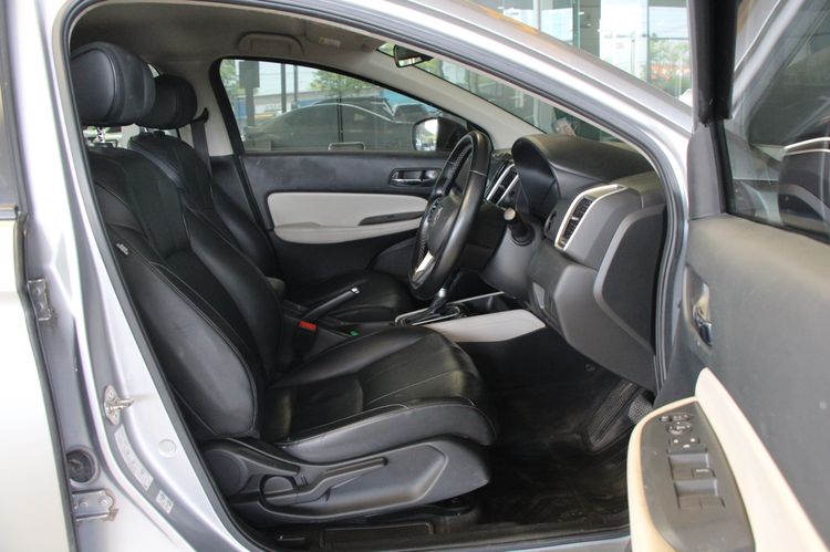 Honda City 2022 1.0 SV Sedan เบนซิน ไม่ติดแก๊ส เกียร์อัตโนมัติ บรอนซ์เงิน รูปที่ 3