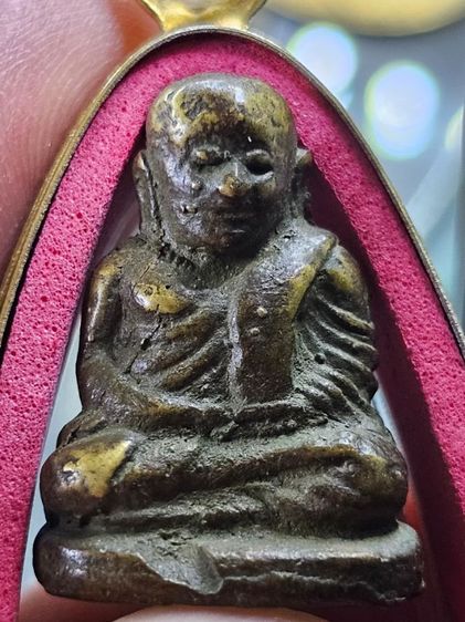 หลวงพ่อเงิน วัดบางคลาน พิมพ์นิยม