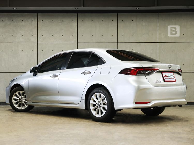 Toyota Altis 2020 1.6 G Sedan เบนซิน ไม่ติดแก๊ส เกียร์อัตโนมัติ บรอนซ์เงิน รูปที่ 4